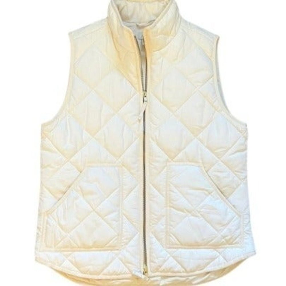 J. Crew Quilted Puffer Vest in Ivory, Size Medium